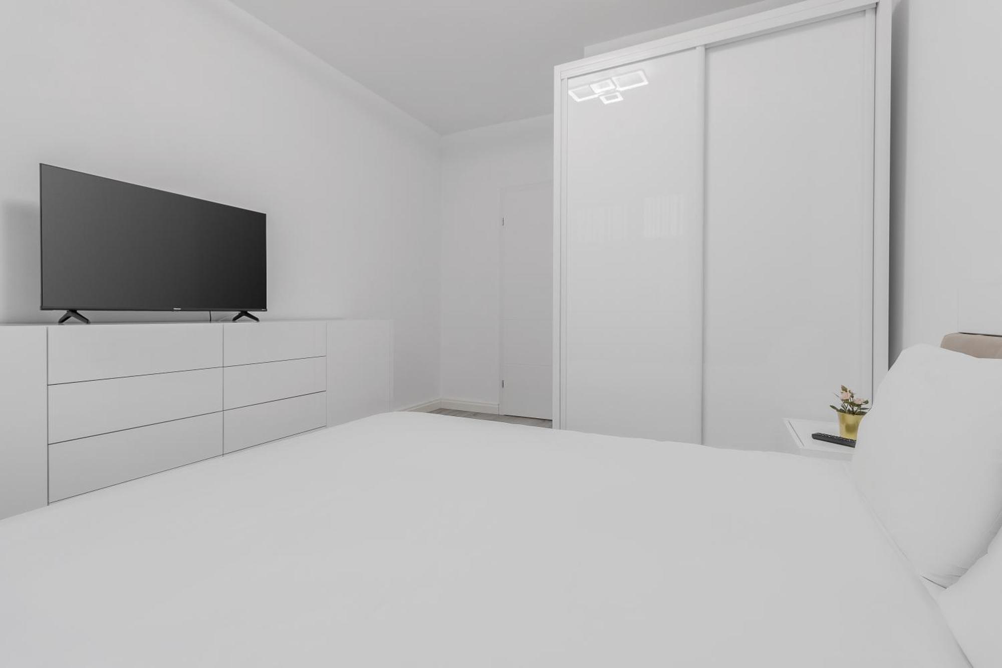 Апартаменты Pure Flat Орадя Экстерьер фото